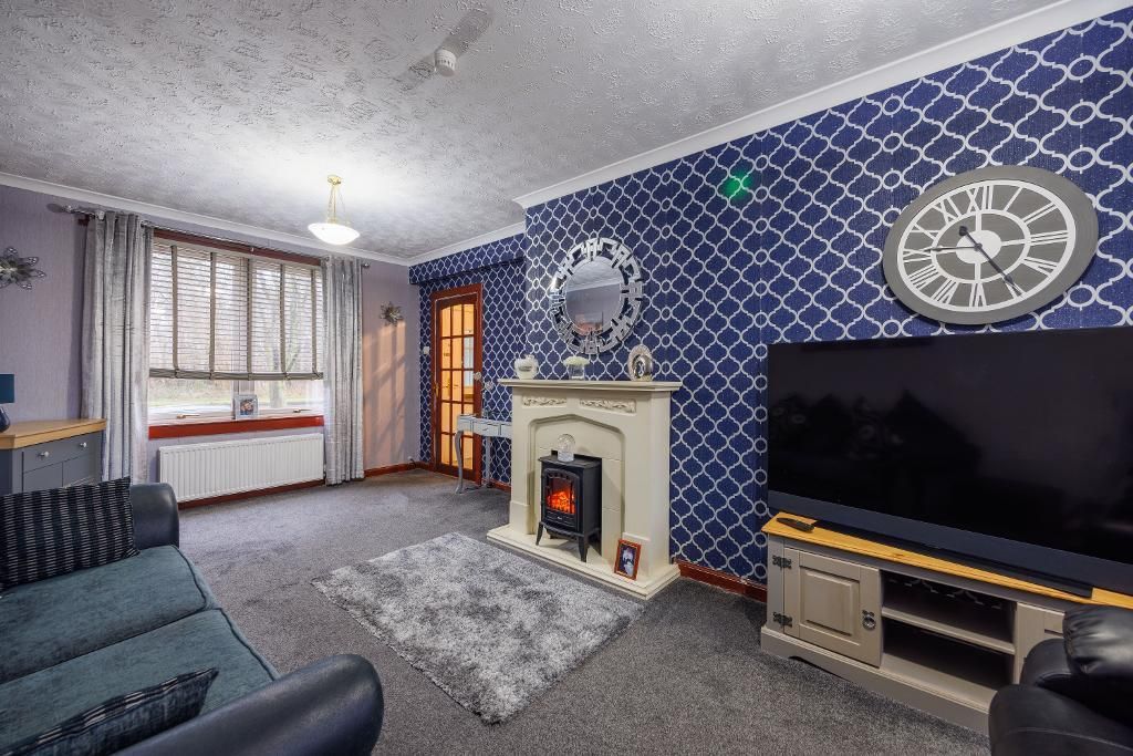 Property photo 2 of 16 Photo 2