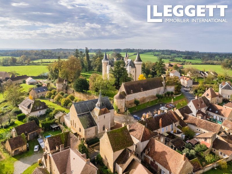 Property photo 2 of 10