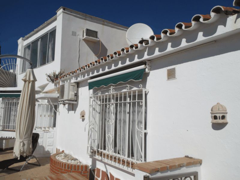Property photo 2 of 11 Villa1