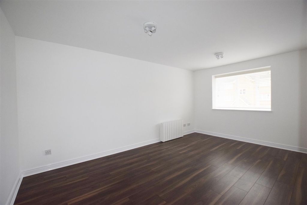 Property photo 2 of 6 39Dairymanrecep2.Jpg
