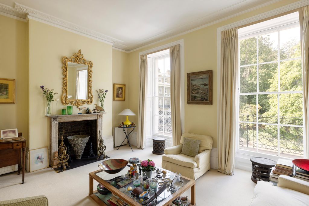 Property photo 2 of 23 Image