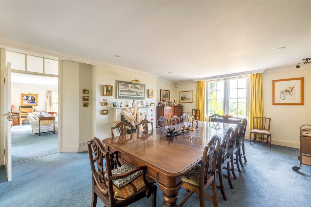 Property photo 3 of 30 Dining Room