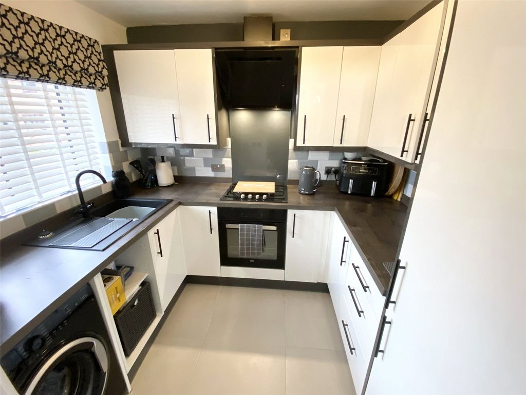 Property photo 2 of 22 Picture No. 02