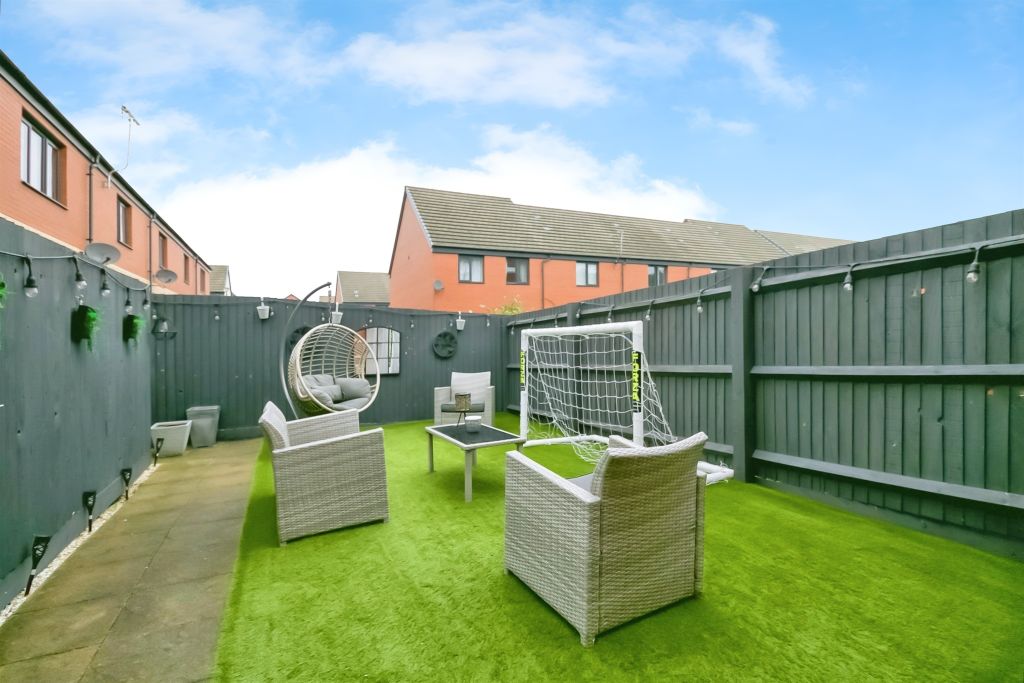 Property photo 3 of 18