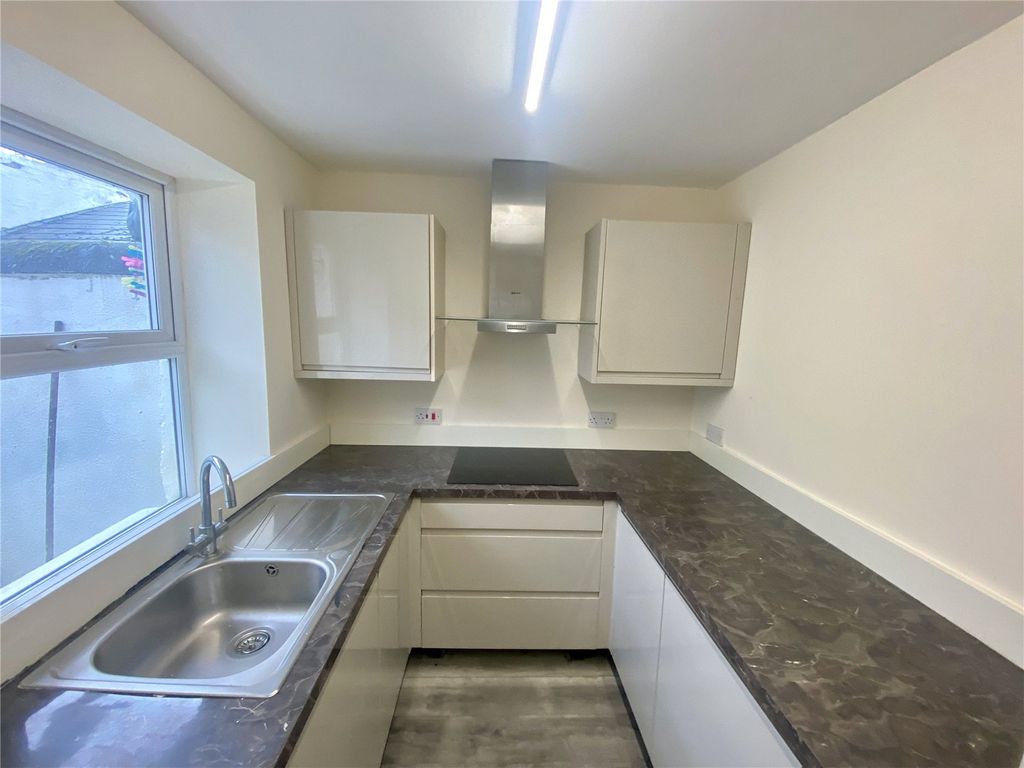 Property photo 3 of 14 Picture No. 21