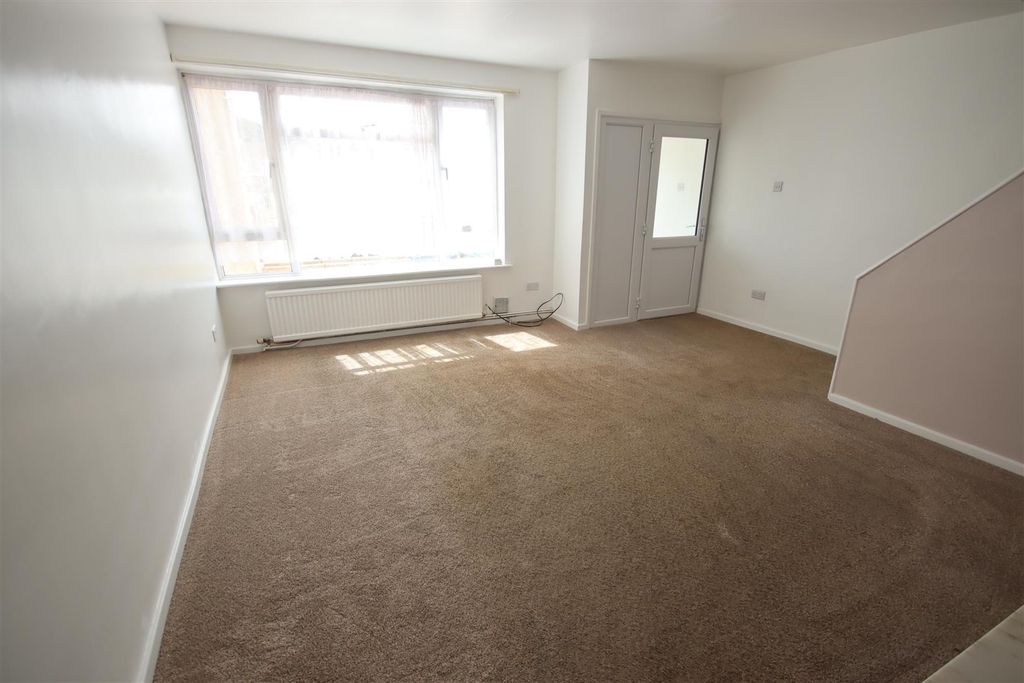 Property photo 3 of 12 Img_7842.Jpg