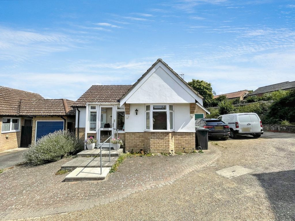 Property photo 1 of 14