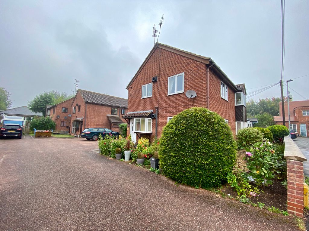 Property photo 1 of 11