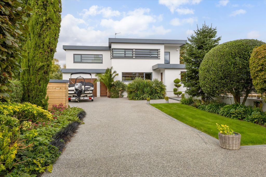 Property photo 1 of 30 Image