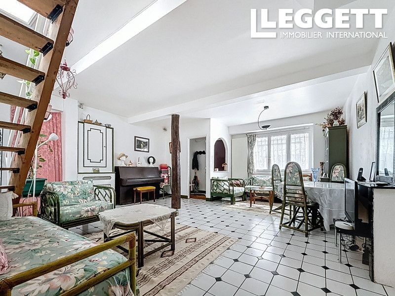 Property photo 3 of 10