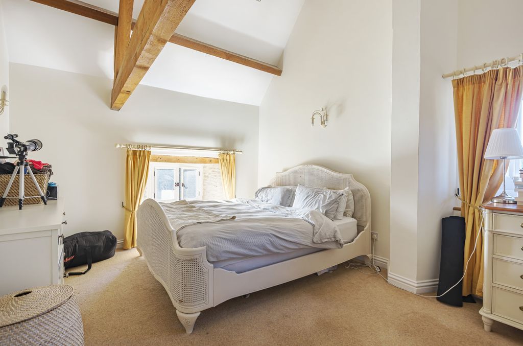 Additional image 7 of 4 bed detached house to rentDoughton, Tetbury GL8