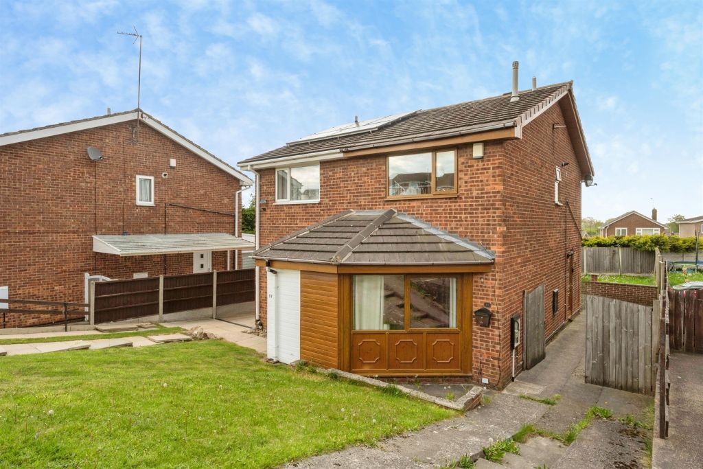 Property photo 1 of 12