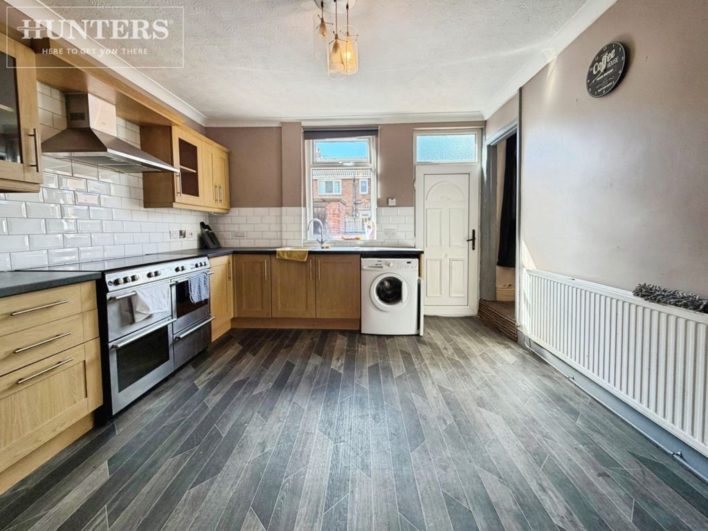 Property photo 2 of 19 Pbox-Img.Jpg