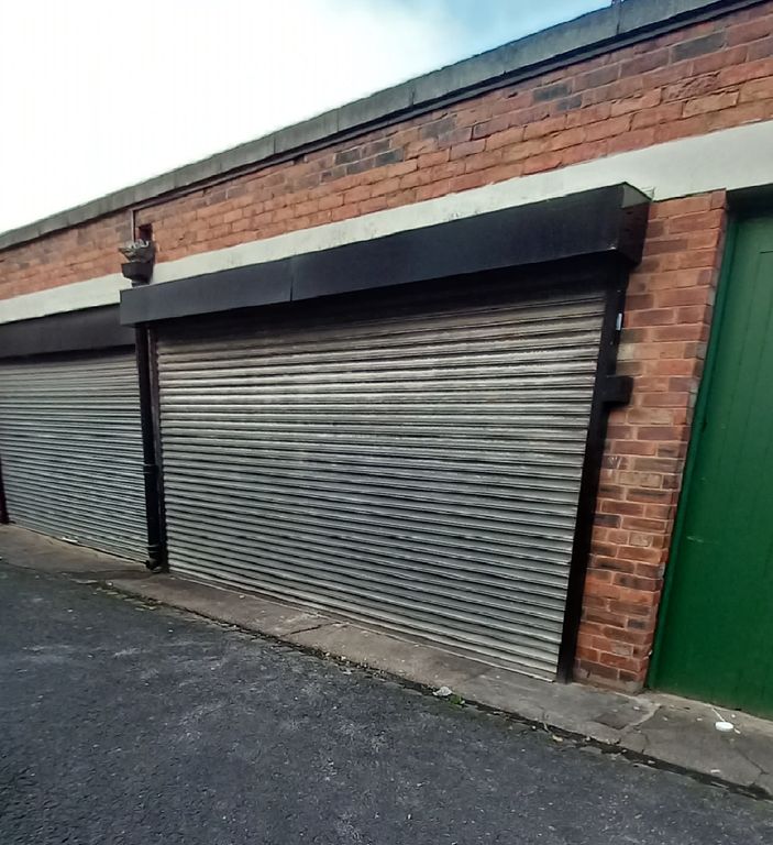 Property photo 1 of 2