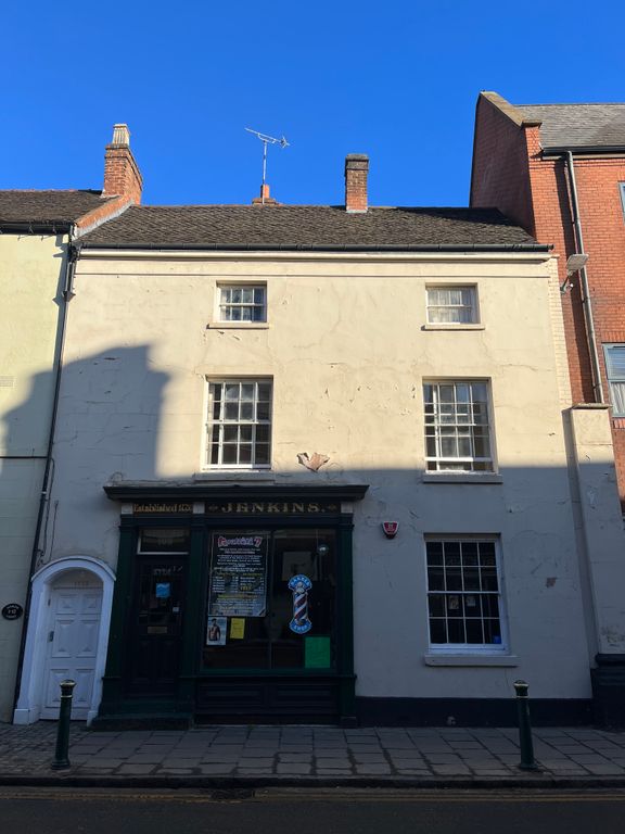 Property photo 1 of 4