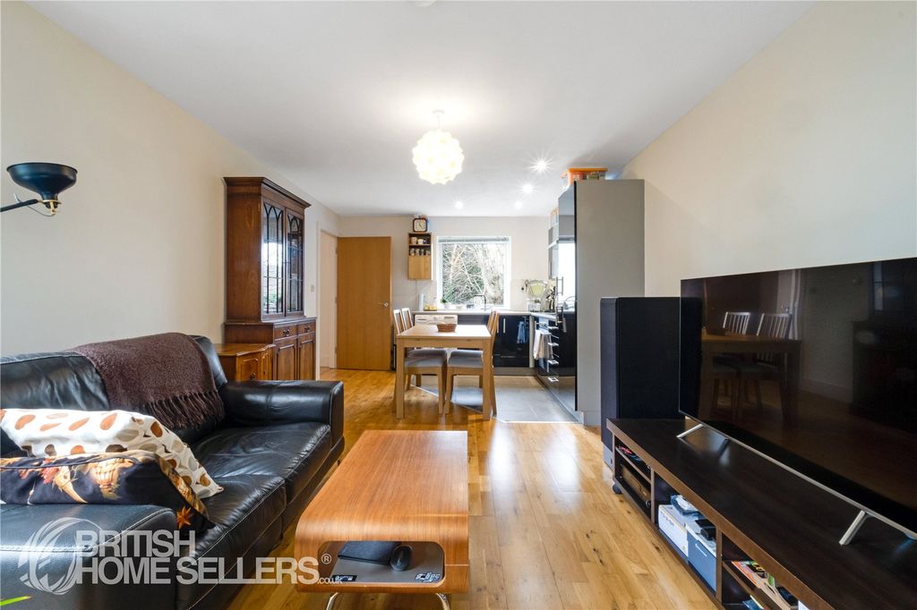 Property photo 2 of 7 Picture No. 03