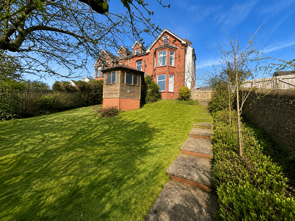 Property photo 1 of 27 Rear Garden