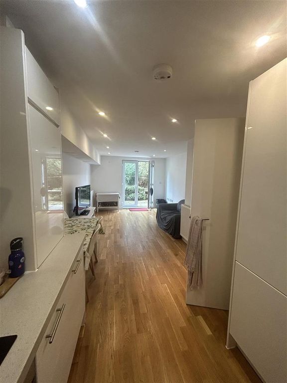 Property photo 1 of 6 5.Png