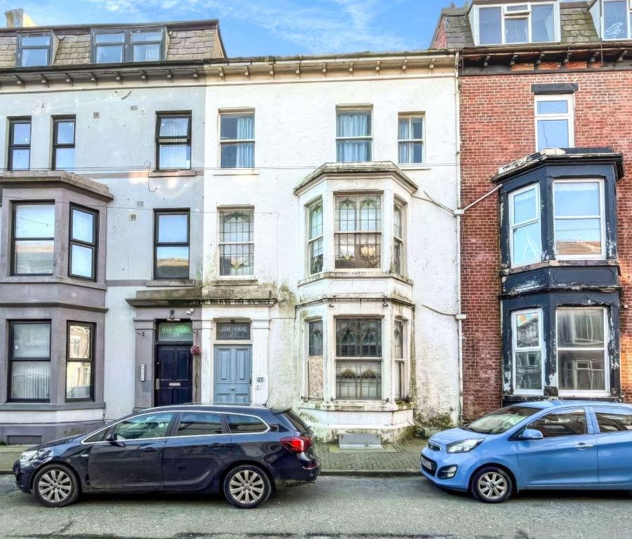 Property photo 1 of 1