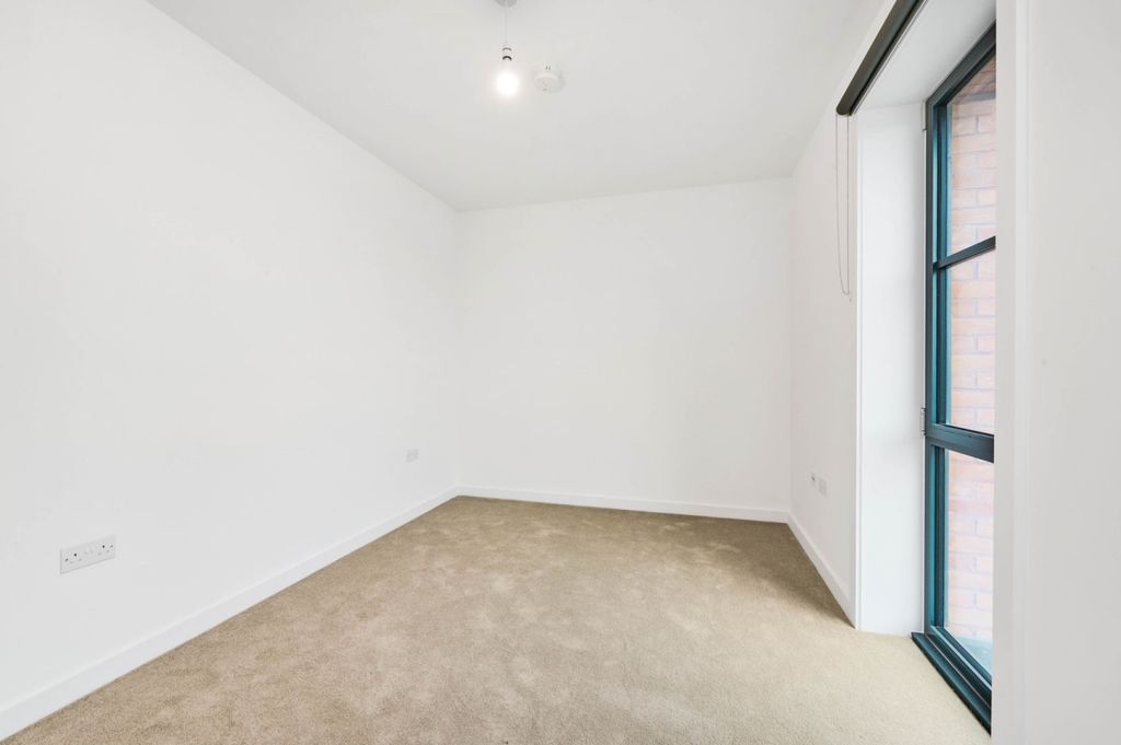 Property photo 1 of 16 Kfh_-_Transport_Hous