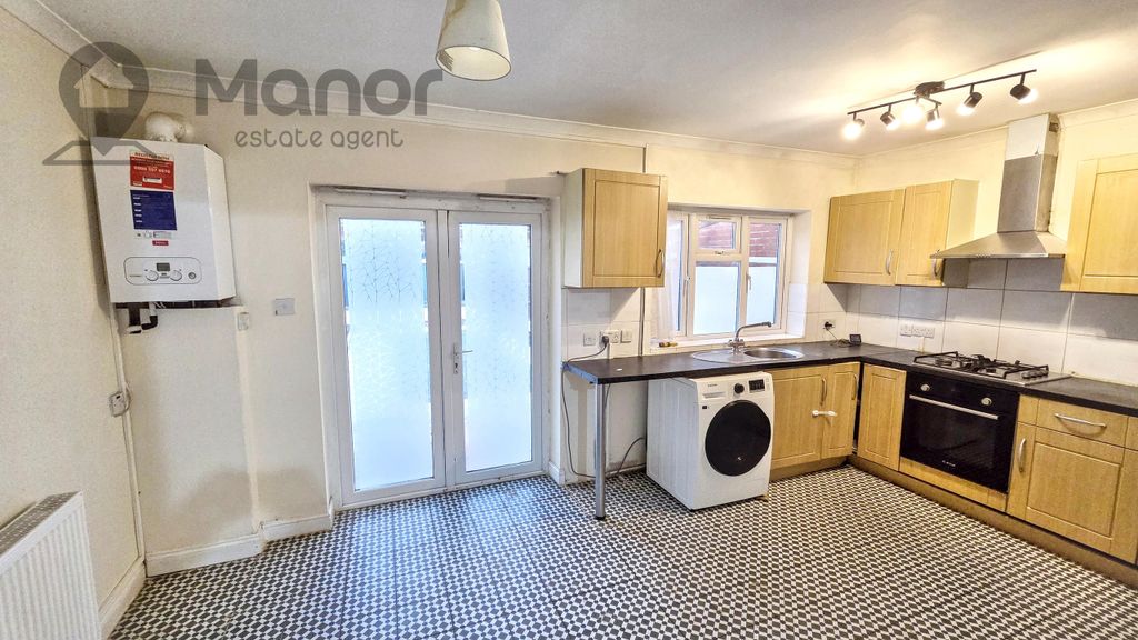 Property photo 3 of 20 20260217_164040