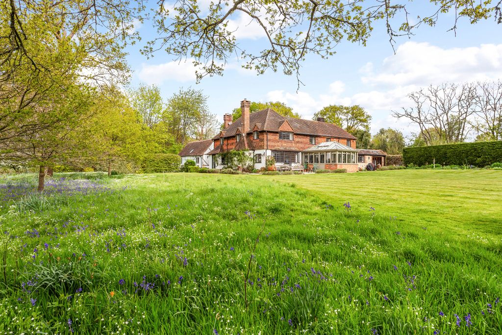 Property photo 1 of 25