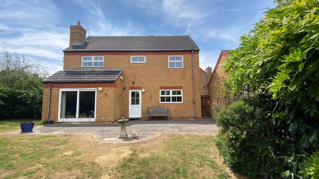 Property photo 3 of 17