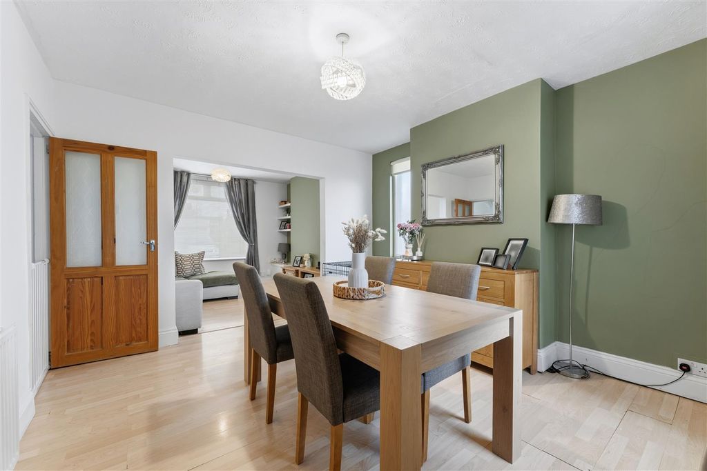 Property photo 2 of 16 Dsc03424.Jpg