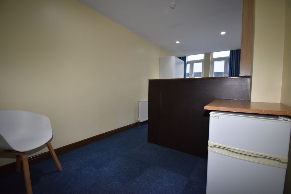 Property photo 2 of 6 Dsc_0470