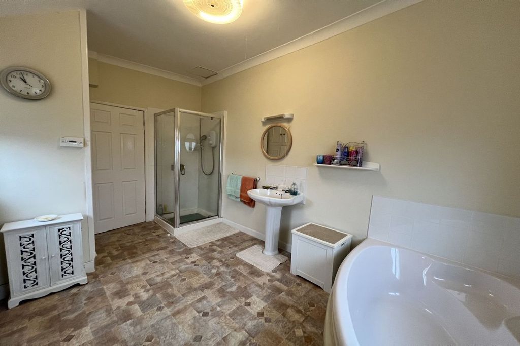 Additional image 10 of 3 bed semi-detached house for saleUnion Road East, Abergavenny NP7