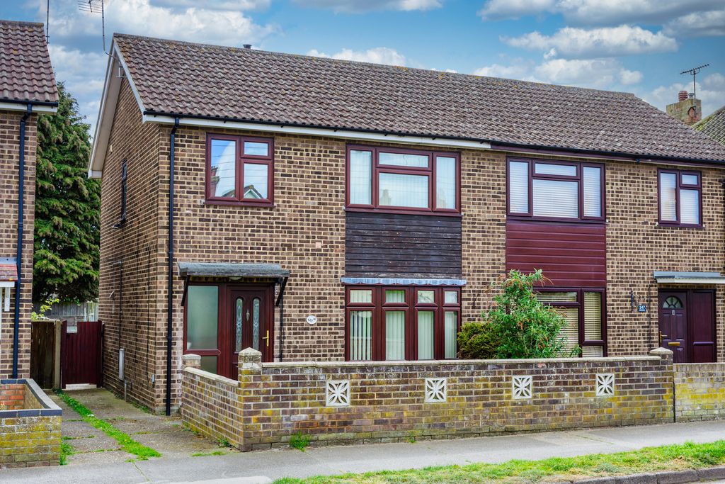 Property photo 1 of 17 Z63_9040