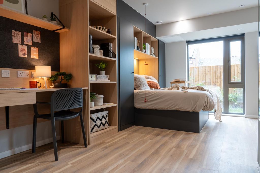 Property photo 1 of 20 Accessible Studio