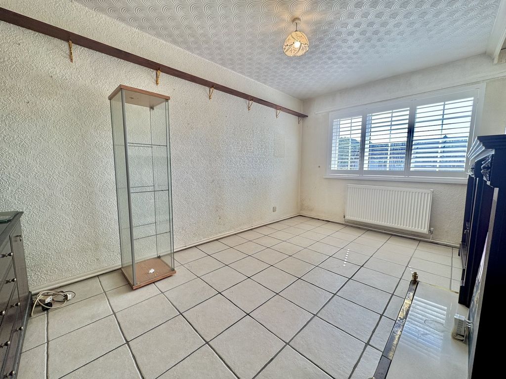 Property photo 3 of 14 Not Specified
