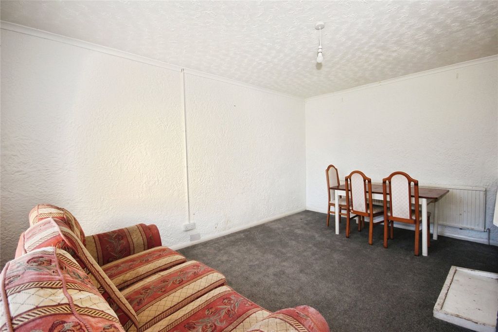 Property photo 3 of 16 Picture No. 09