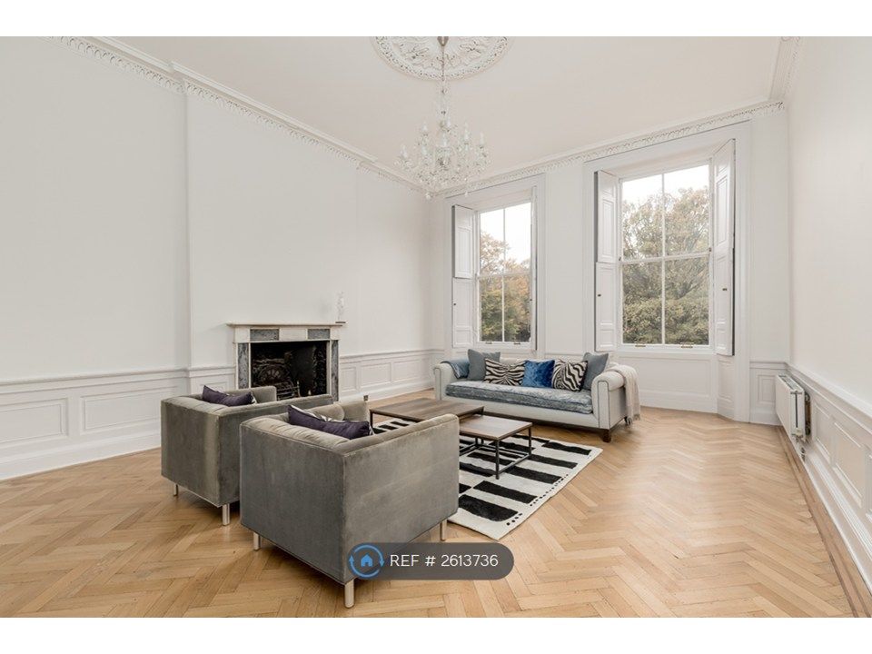 Property photo 2 of 35