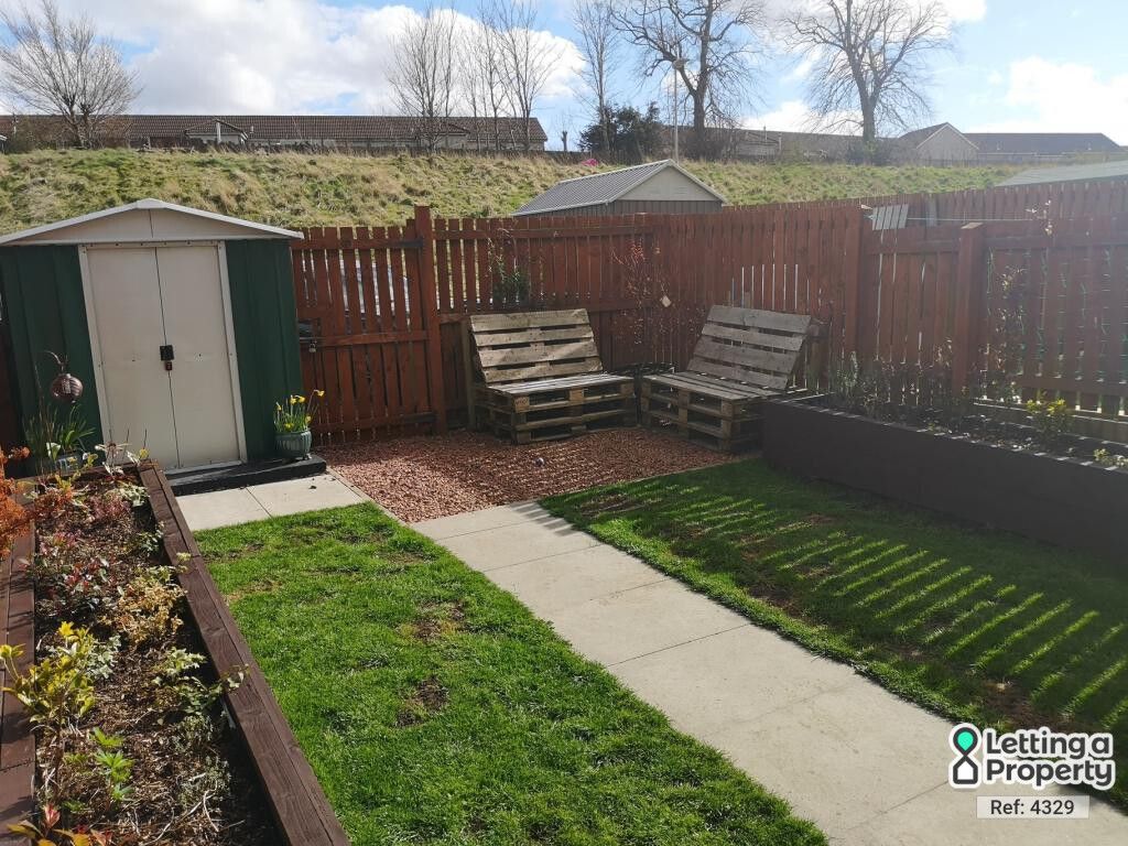 Property photo 3 of 13