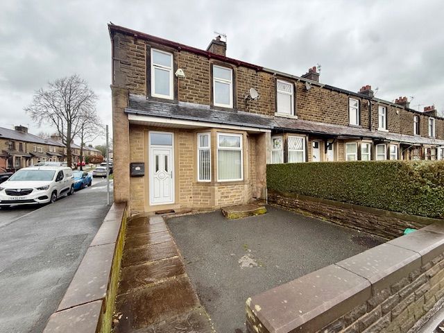 Property photo 1 of 12