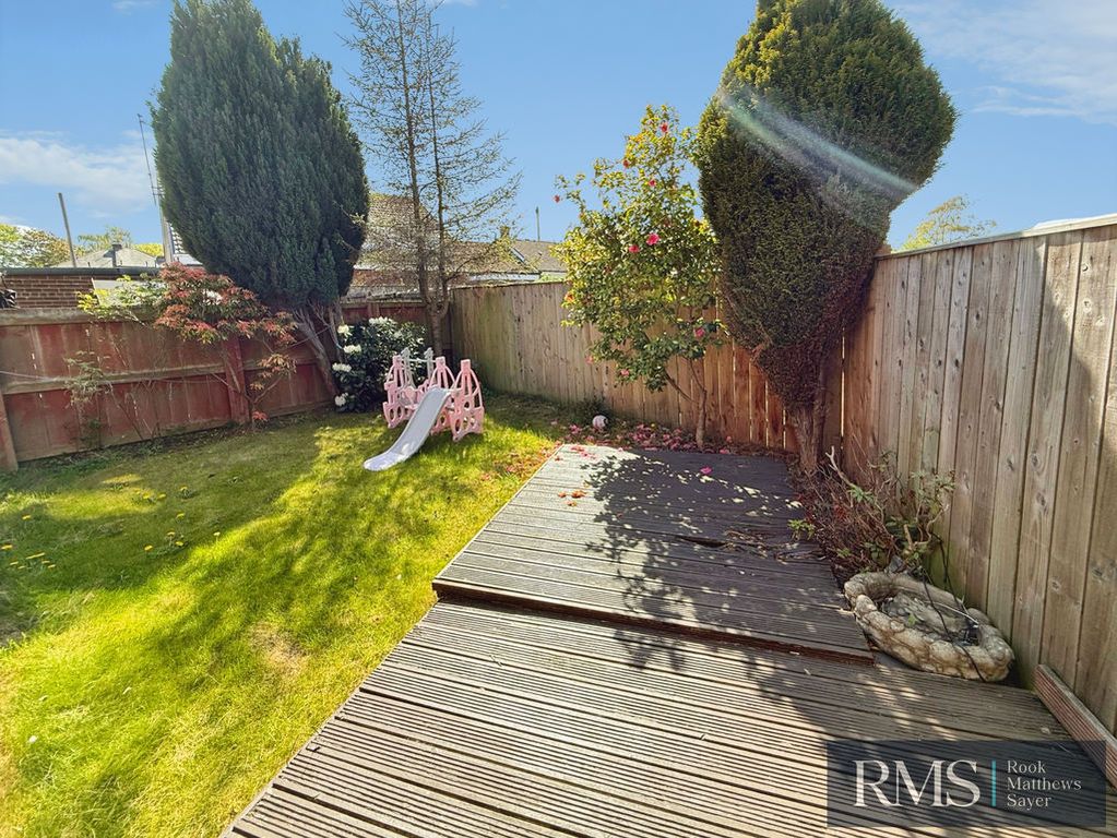 Property photo 2 of 11 Photo 8