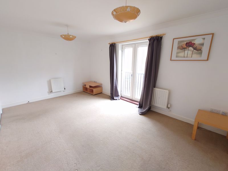 Property photo 2 of 16 Photo 16