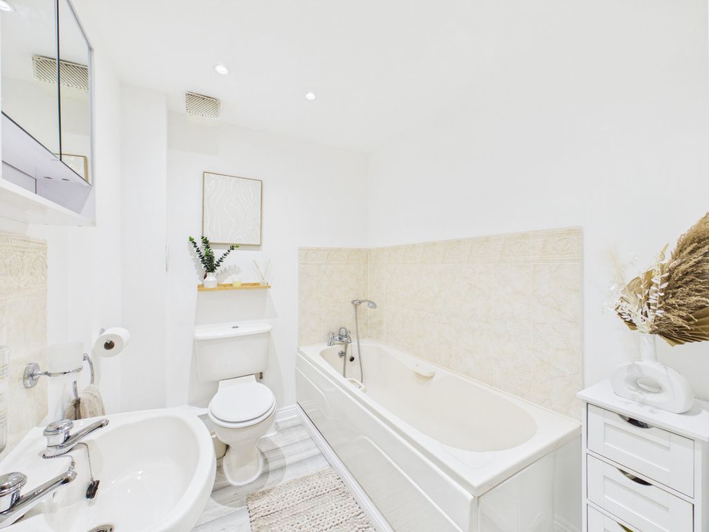 Additional image 16 of 2 bed flat for saleMariners View, Ardrossan, 8 KA22