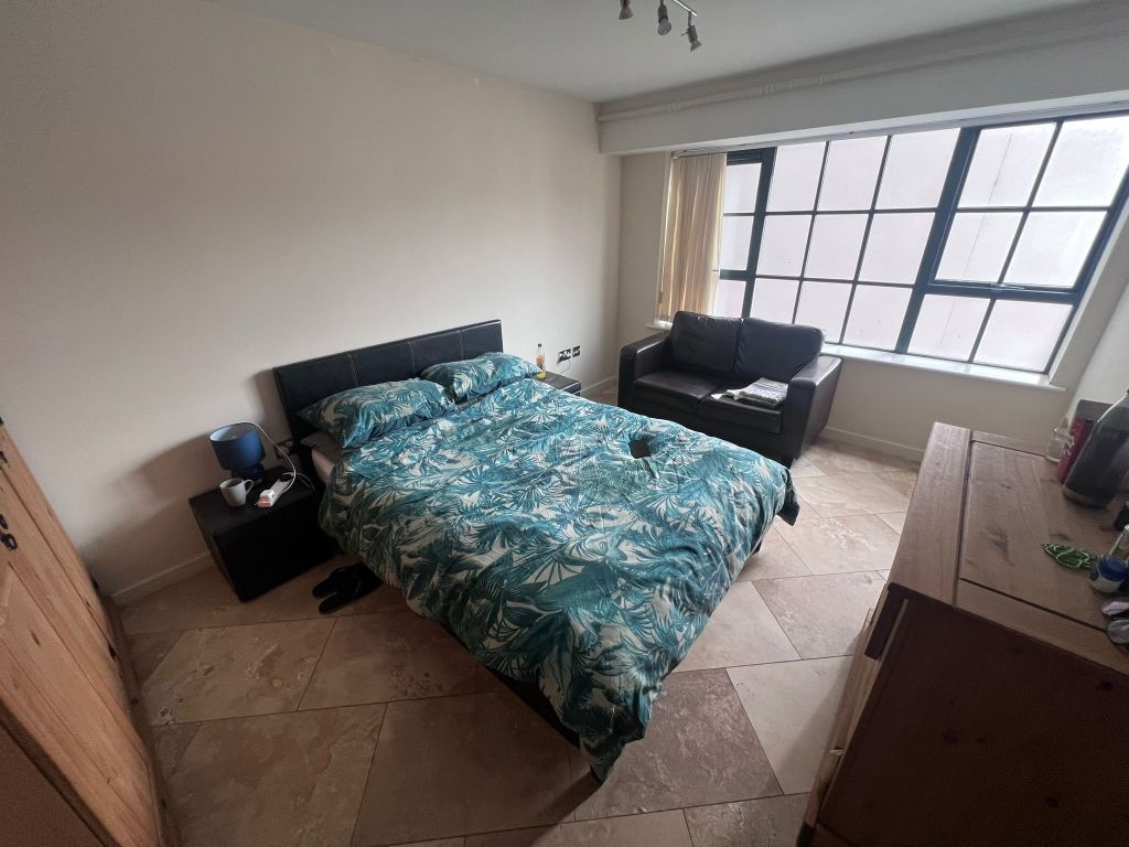 Property photo 2 of 6 Image