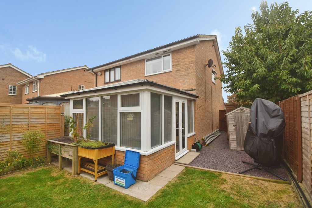 Property photo 2 of 14 Extension