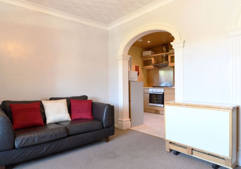 Property photo 3 of 9 Photo 11