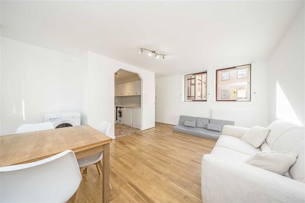 Property photo 3 of 6