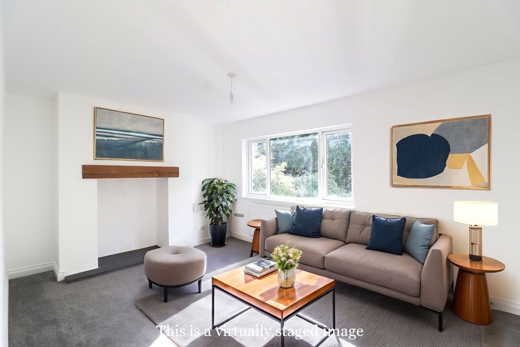 Property photo 1 of 17 1 - Picture No. 16