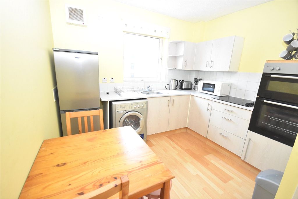 Property photo 2 of 6 Photo 2