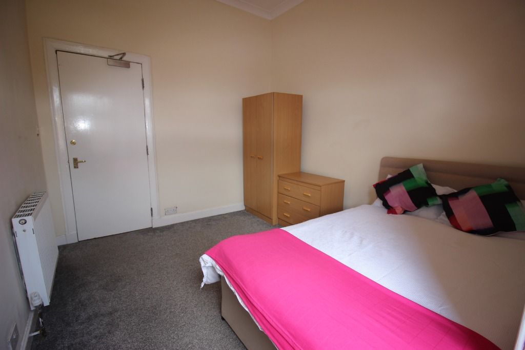 Property photo 3 of 7 Photo 3