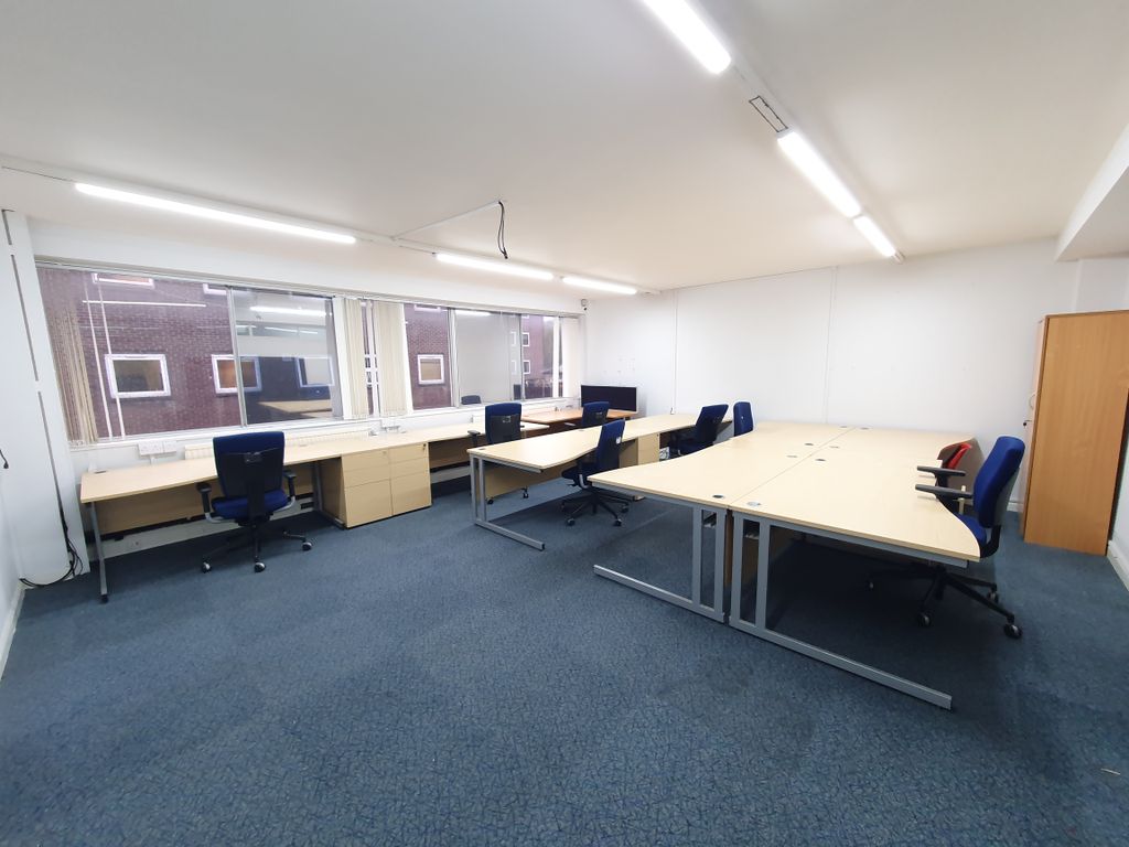 Property photo 1 of 21