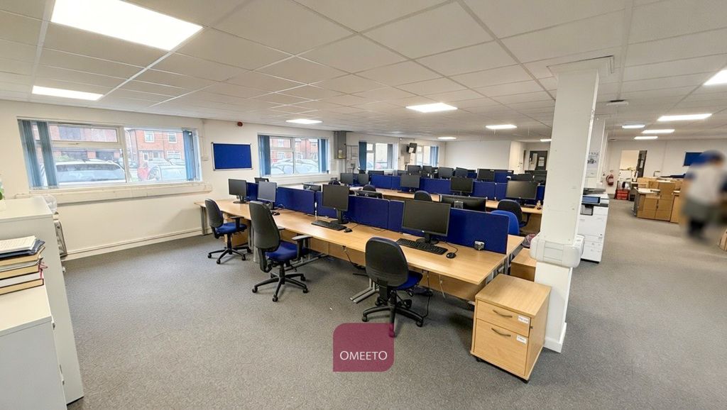 Property photo 3 of 15 Office To Let