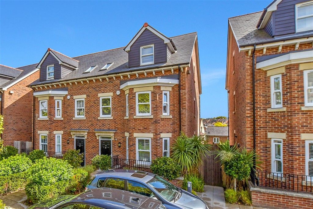 Property photo 2 of 16 External (Web)